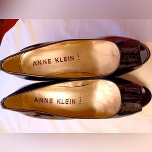 Anne Klein Black Peep Toe